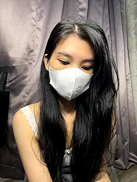 Snapshot of Ladygirrl22 chatting on 10.25.25 Ladygirrl22 online show from 10.25.25
