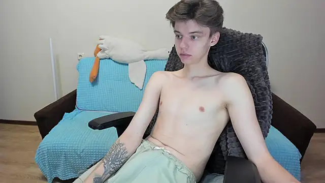 Liam sexy1 online show from 10.17.25