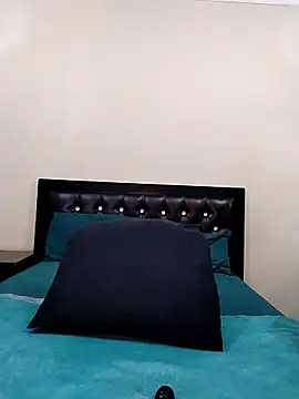 Snapshot of Sugartonguexx chatting on 10.01.25 Sugartonguexx online show from 10.01.25