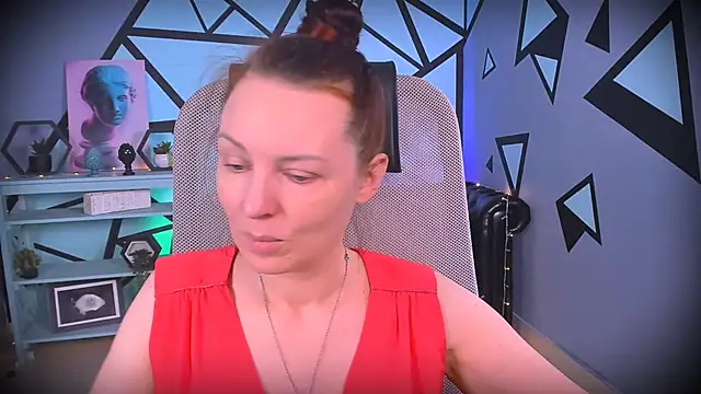 VandaRossi online show from 09.19.25