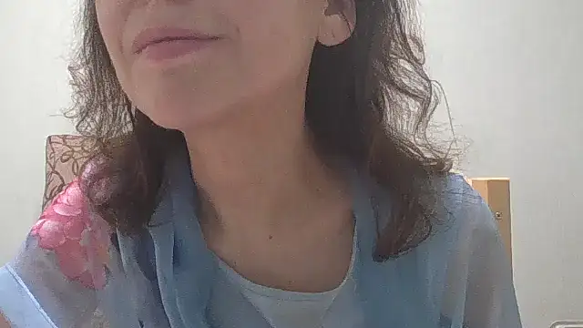 HollyJewel online show from 03.14.25