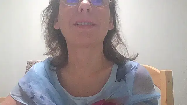 HollyJewel online show from 09.30.25