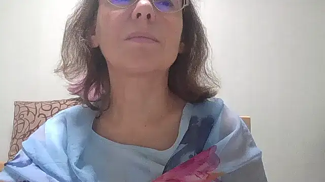 HollyJewel online show from 10.09.25