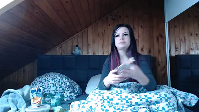 BoeseMoni1998 online show from 10.08.25