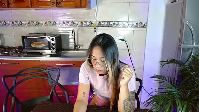 Jules n Gia online show from 01.19.25