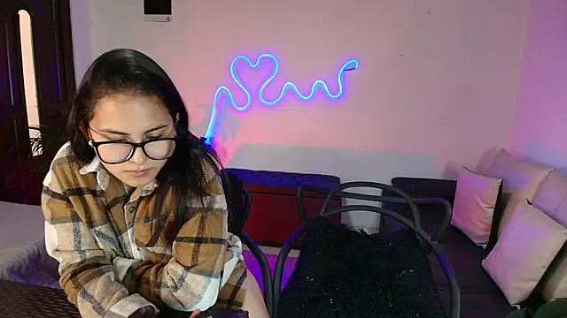 Jules n Gia online show from 01.23.25