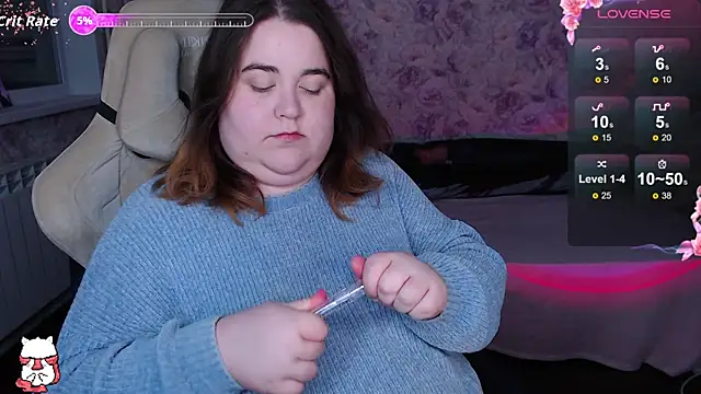 Snapshot of Estelle_Hicks chatting on 10.04.25 Estelle Hicks online show from 10.04.25