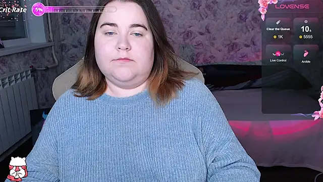 Snapshot of Estelle_Hicks chatting on 10.05.25 Estelle Hicks online show from 10.05.25