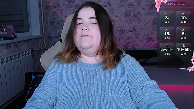 Snapshot of Estelle_Hicks chatting on 10.23.25 Estelle Hicks online show from 10.23.25