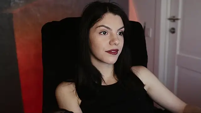 Snapshot of mistress__rochelle chatting on 01.17.25 mistress  rochelle online show from 01.17.25