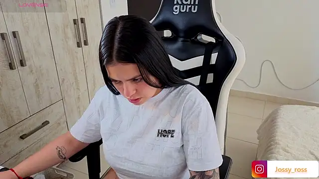 Victoryyy  online show from 03.25.26