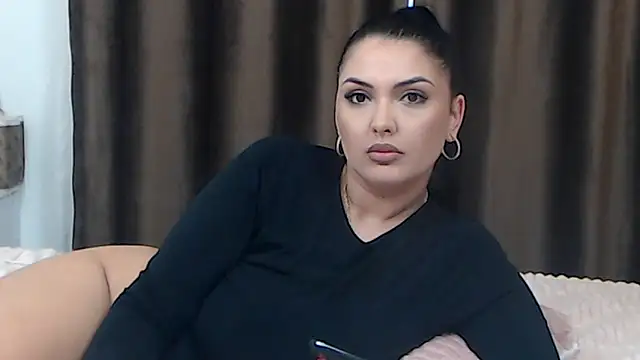 Snapshot of BriannaBk chatting on 03.06.25 BriannaBk online show from 03.06.25
