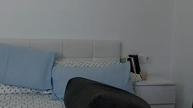 Snapshot of BriannaBk chatting on 02.15.26 BriannaBk online show from 02.15.26