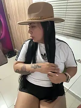 marta201 alfaro online show from 01.31.25