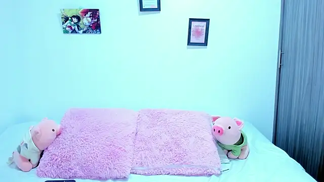 Agataowens online show from 02.05.26