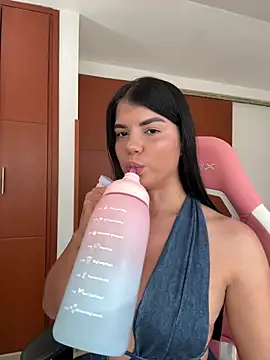 emma lopes online show from 07.11.26