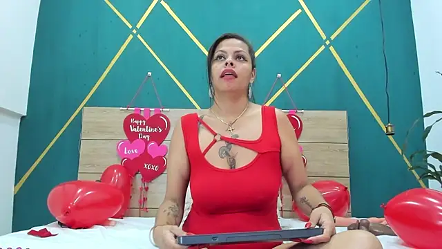 Luna smit08 online show from 02.15.25