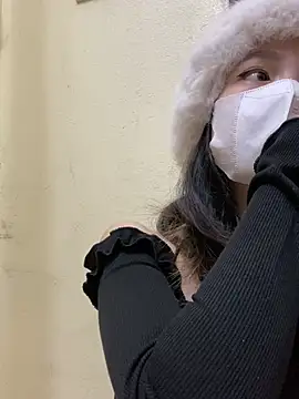 minmin2kk5 online show from 12.24.24