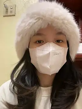 minmin2kk5 online show from 12.25.24