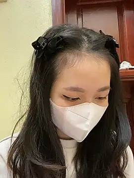minmin2kk5 online show from 12.31.24