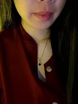 minmin2kk5 online show from 01.12.26