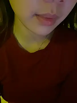 minmin2kk5 online show from 02.25.26