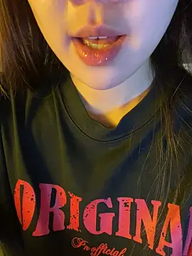 minmin2kk5 online show from 03.29.26