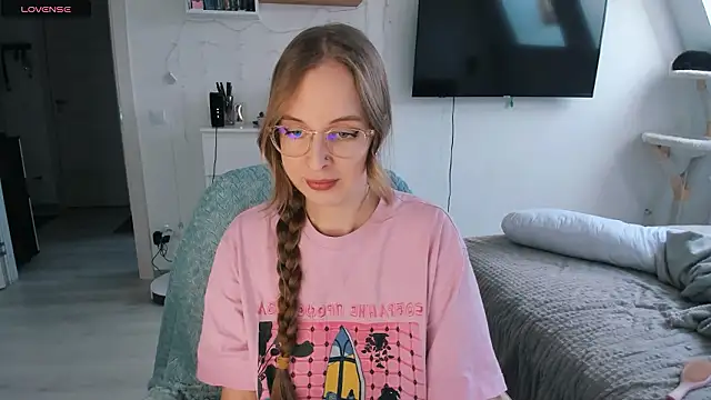 violet blue eyes online show from 02.16.26