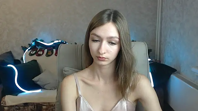 FlorenceDays online show from 12.04.24