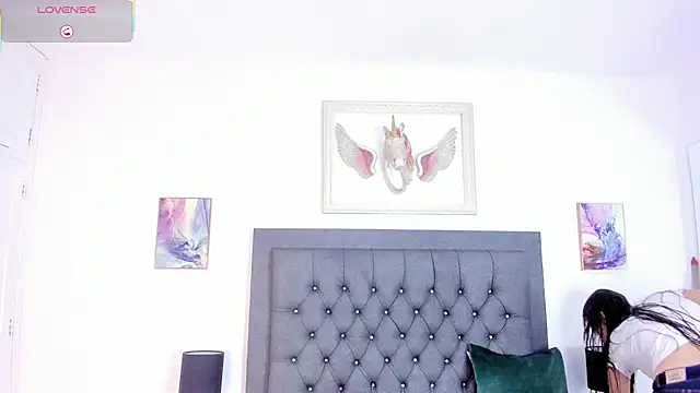 manu lara online show from 10.03.25