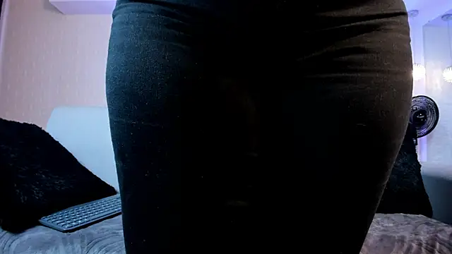 violet scott online show from 12.20.24