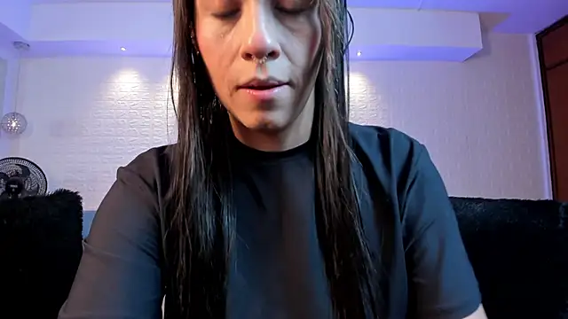 violet scott online show from 09.18.25