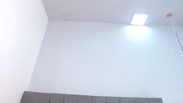 Cherllynn online show from 12.17.24