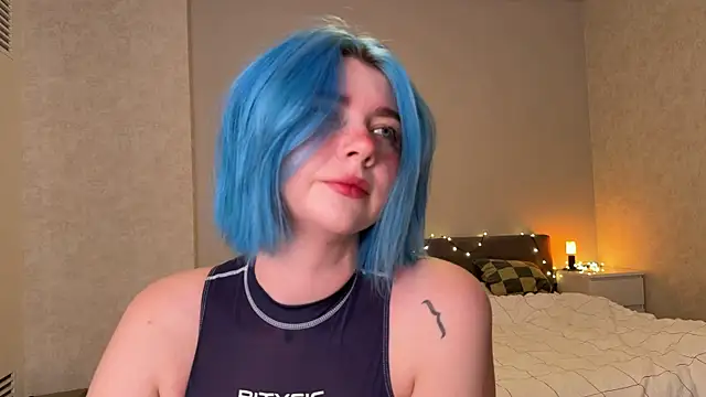 Snapshot of _vixenp chatting on 12.10.24 vixenp online show from 12.10.24