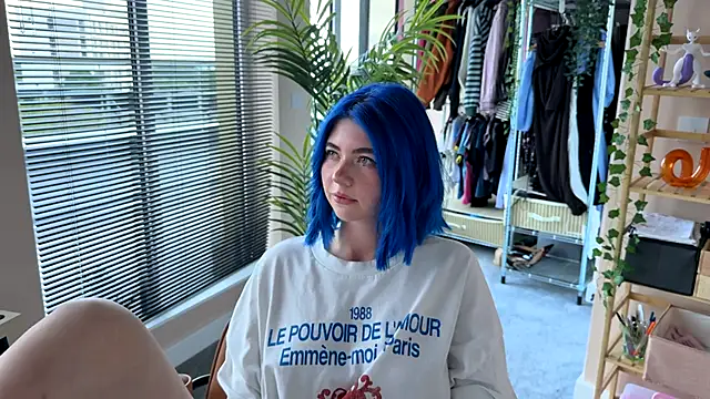 Snapshot of _vixenp chatting on 09.18.25 vixenp online show from 09.18.25