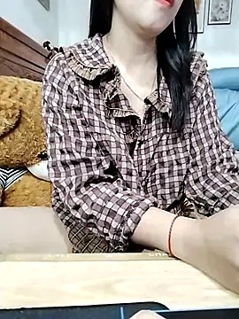 Snapshot of cream1299 chatting on 02.12.25 cream1299 online show from 02.12.25