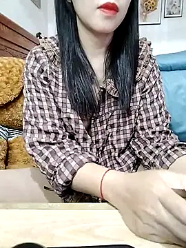 Snapshot of cream1299 chatting on 02.16.25 cream1299 online show from 02.16.25