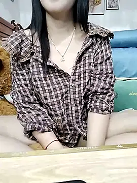 Snapshot of cream1299 chatting on 02.16.25 cream1299 online show from 02.16.25