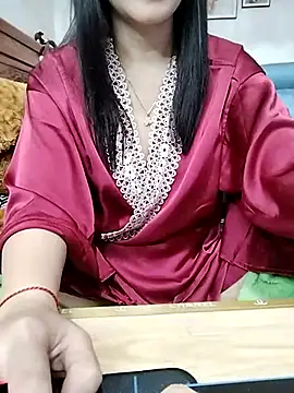 Snapshot of cream1299 chatting on 02.19.25 cream1299 online show from 02.19.25