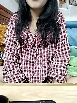 Snapshot of cream1299 chatting on 02.22.25 cream1299 online show from 02.22.25