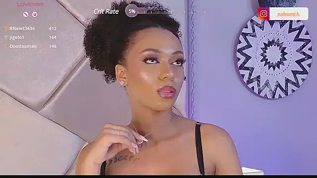 Nahomi King online show from 03.11.25