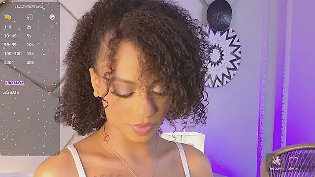 Nahomi King online show from 03.20.25