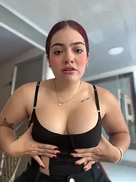 Chloee Evans1 online show from 12.29.24