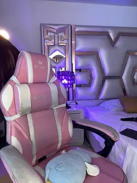 Chloee Evans1 online show from 02.08.25