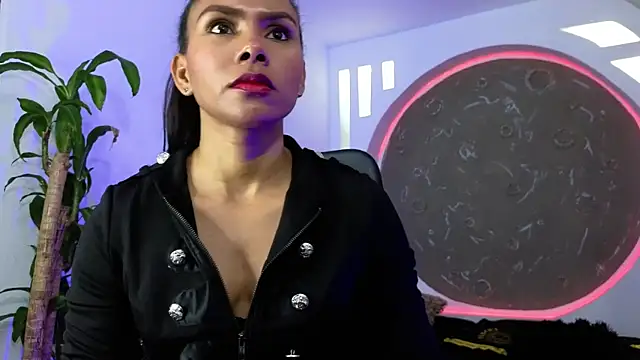 Tatianabr 01 online show from 12.17.25