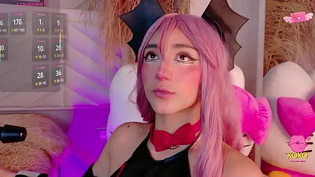 miia  baker online show from 12.16.25