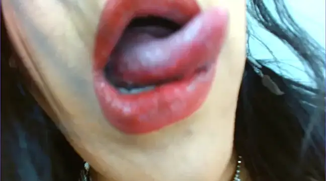 Geisha Seniers online show from 01.04.25