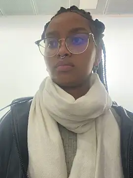 gretell evans online show from 04.17.26