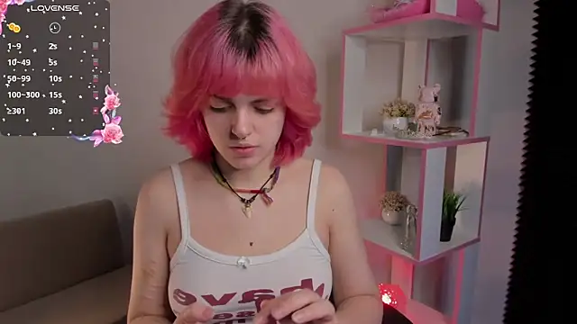 Roxy Wi online show from 03.06.25