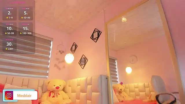 Snapshot of blair___mester chatting on 10.29.25 blair   mester online show from 10.29.25